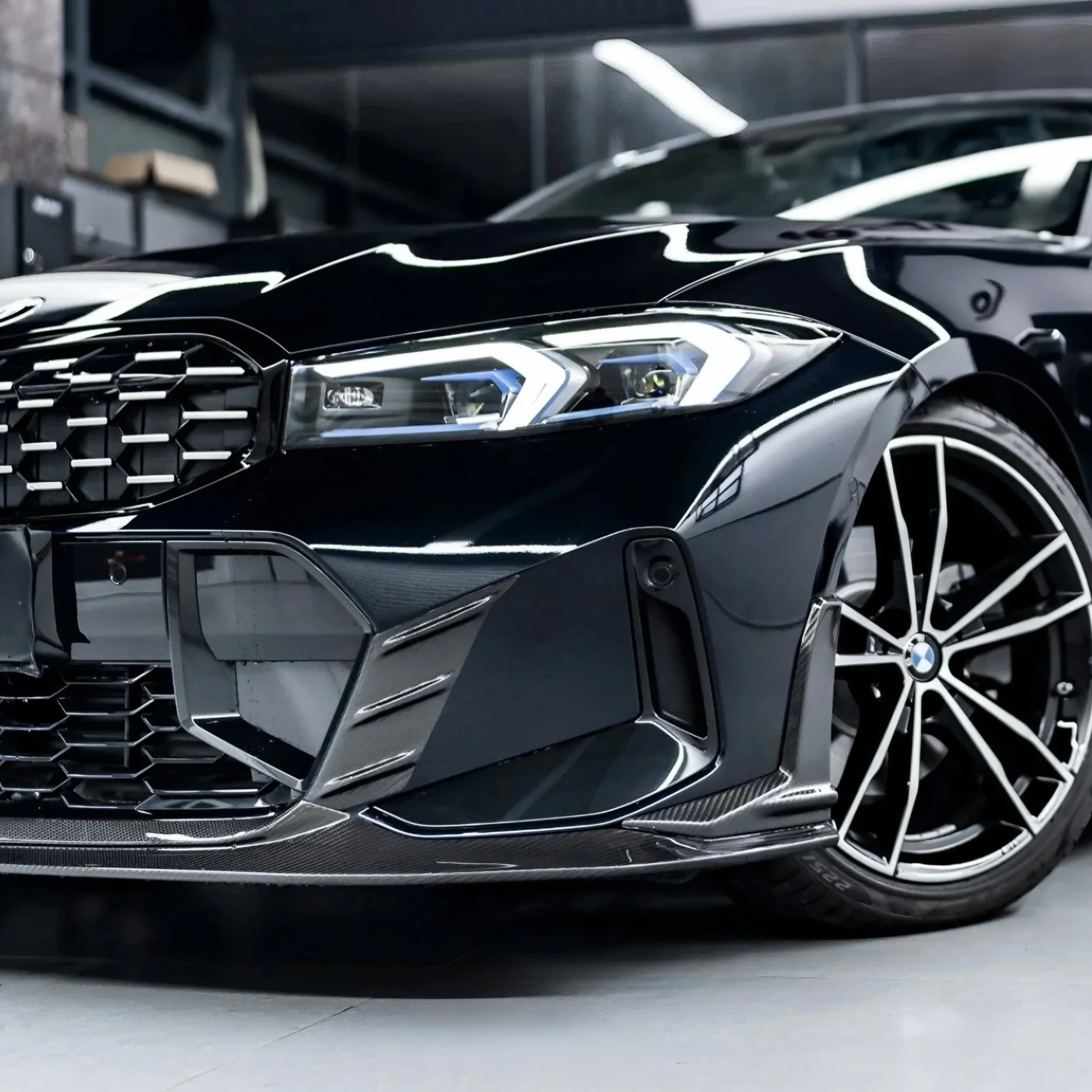 Front Lip in Carbon Fiber - BMW 3 Series G20/G21 LCI